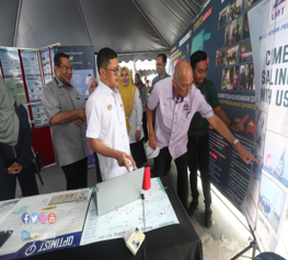  PAMERAN PROGRAM BERSAMA KOMUNITI JOM CARE BERSAMA NELAYAN