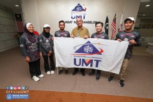  30 NOVEMBER 2023 I PENYERAHAN BENDERA TEAM SAILING UMT KE BAHRIN